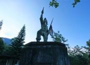 Памятник воинам Танах Арон